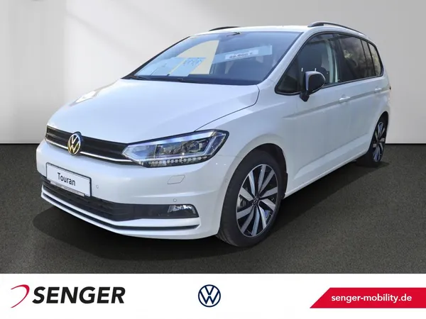 Touran Highline 1,5 l TSI Panorama Navi LED 