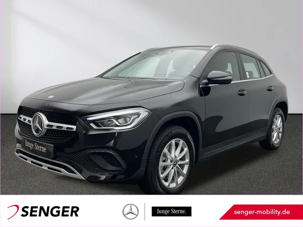 GLA 250 e Style LED E-Heckklappe Rückfahrkamera