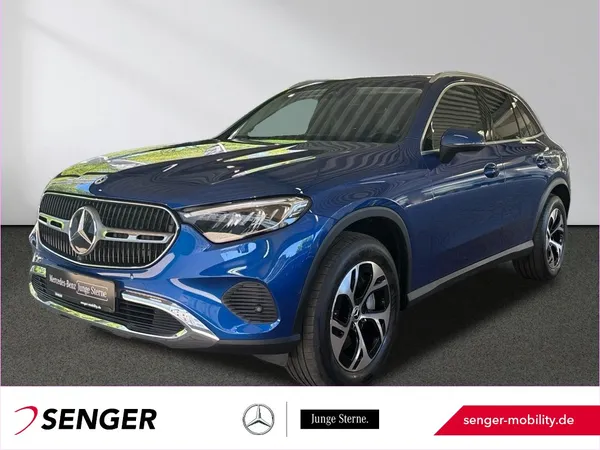 GLC 300 e 4M Avantgarde Distronic Panorama AHK